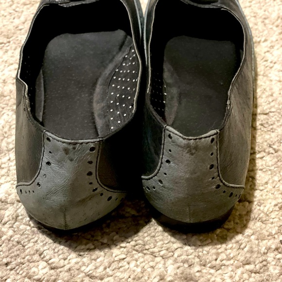 NWOT Urban Outfitters Oxford Ballet Flats size 8 - Picture 4 of 5